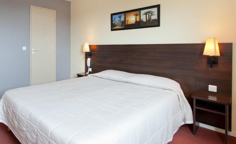 Orly Superior Hotel Athis-Mons Exterior photo